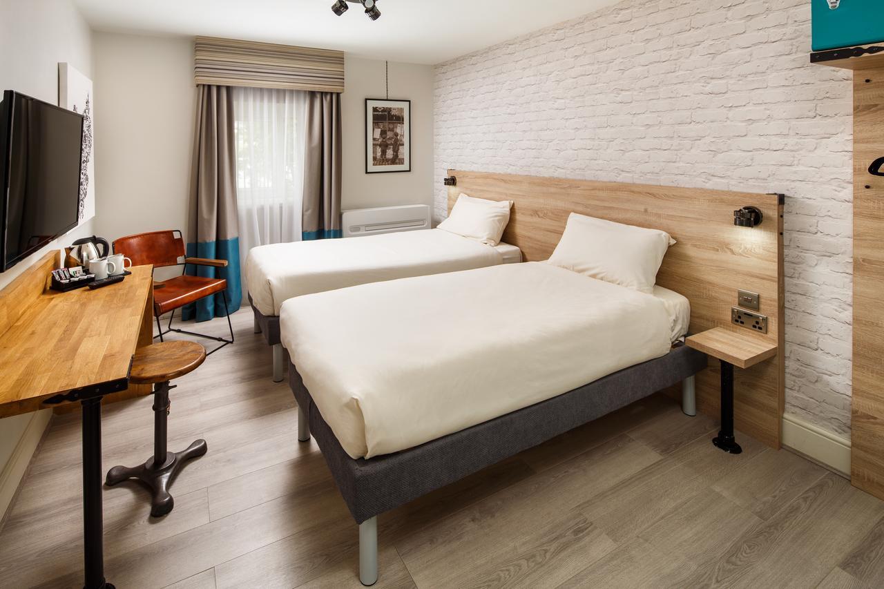 Ibis Styles Birmingham Oldbury Hotel Екстериор снимка